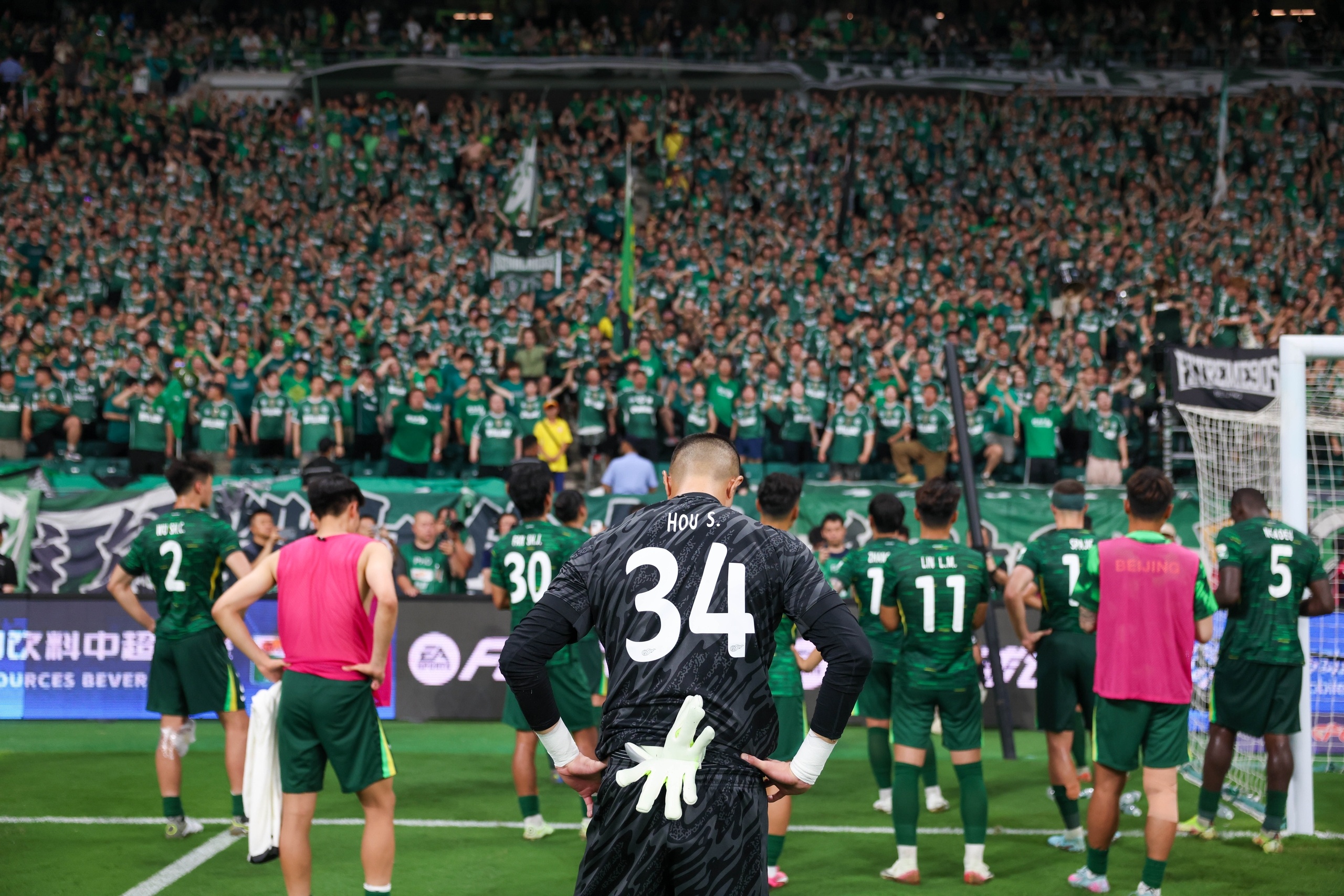 包含费城76人训练开放日；集结日临场应变引欢呼；西甲在即；球队文化再被提及的词条